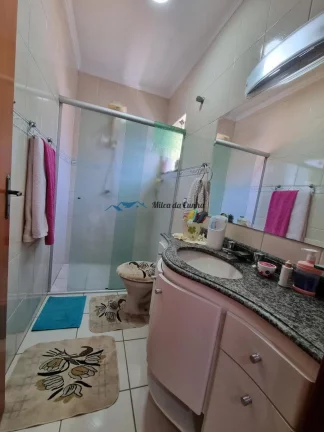 Imagem Sobrado para venda com 3 dormitórios, 130m², 2 vagas Vila Pires em Santo André