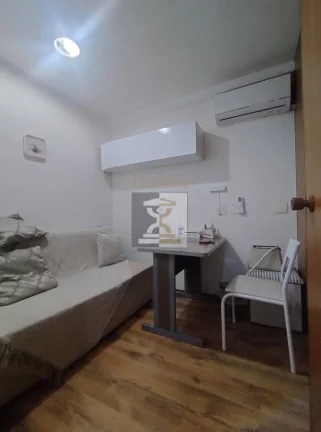 Imagem Recreio dos Bandeirantes - Sala consultório montado - 32 m2