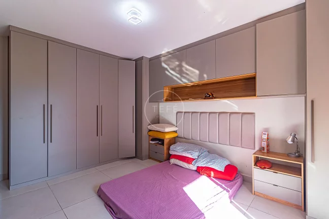 Imagem APARTAMENTO REFORMADO com 3 QUARTOS no CONDOMÍNIO GRAND PRIX - Barra Olímpica