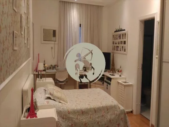 Imagem RICAMENTE DECORADO APARTAMENTO AMPLO, 4 SUITES, 4 VAGAS DEMARCADAS. ESTUDA APARTAMENTO MENOR OU COBE...