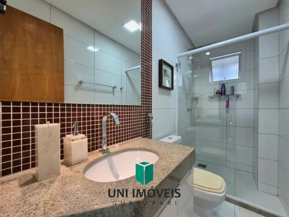 Imagem Apartamento de design elegante no Centro de Guarapari com 3 quartos, suite, área gourmet e 2 vagas de garagem