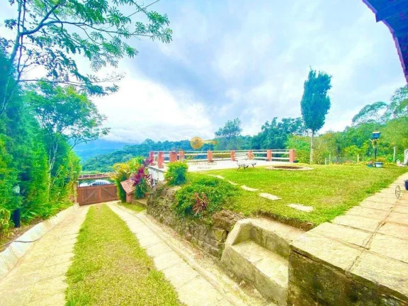 Imagem Casa para Venda em Teresópolis / RJ no bairro Fazenda Suiça