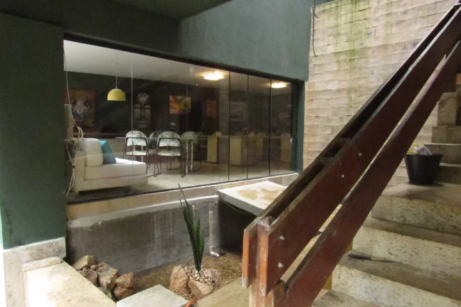 Imagem CASA À VENDA 1.266M² EXCELENTE DE ALTO PADRÃO NO ALTO GÁVEA - RJ