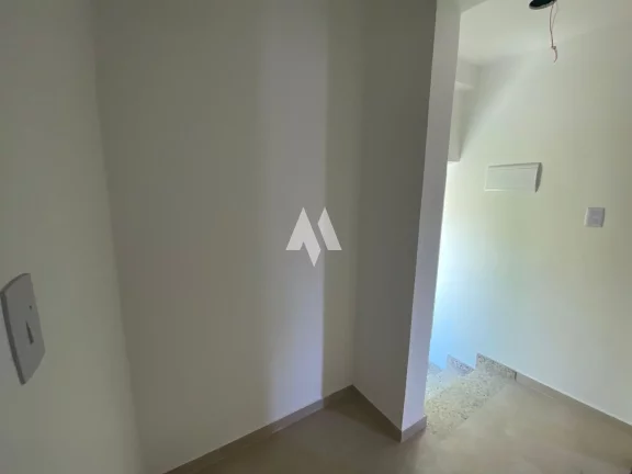 Imagem Casa Alta 2 dormitórios com 2 suítes e garagem - em Campo Grande, Santos/SP