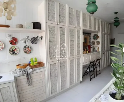 Imagem Imperdível oportunidade! Apartamento à venda em Guarujá-SP, Pitangueiras: 3 quartos, 1 suíte, 2 salas, 2 banheiros, 1 vaga e 170m².