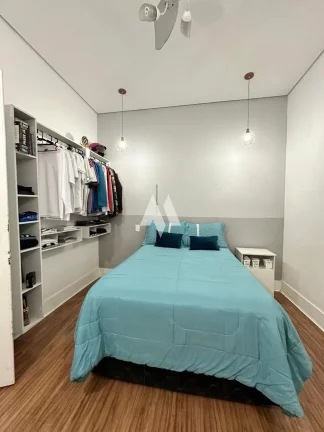 Imagem Casa bem localizada á venda em Santos