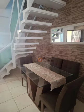 Imagem Sobrado com 2 dormitórios à venda, 79 m² por R$ 318.000 - Oceanópolis - Mongaguá/SP