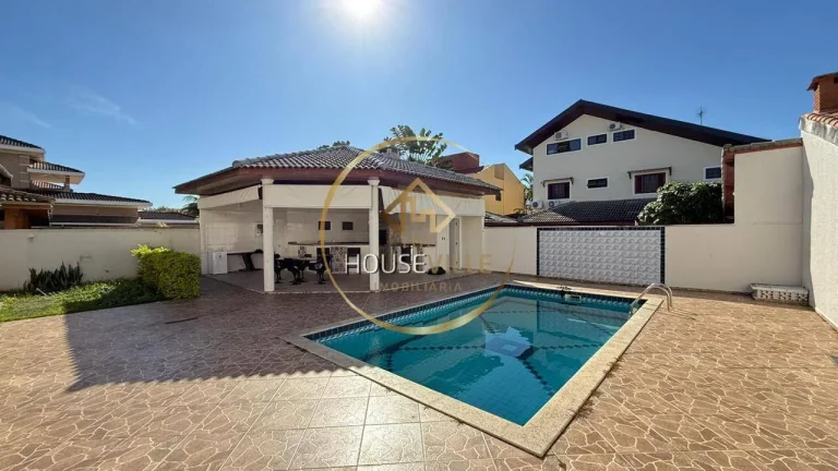 Imagem Sobrado, 4 Dormitórios(4 suítes), 300m², Condomínio Esplanada do Sol.