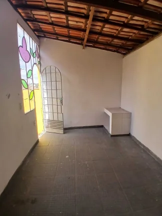 Imagem Casa à venda no bairro Novo Progresso - Contagem/MG