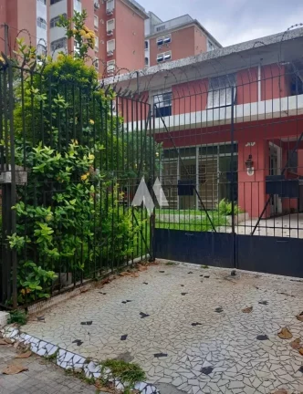 Imagem Sobrado , com dois pavimentos + edícula.