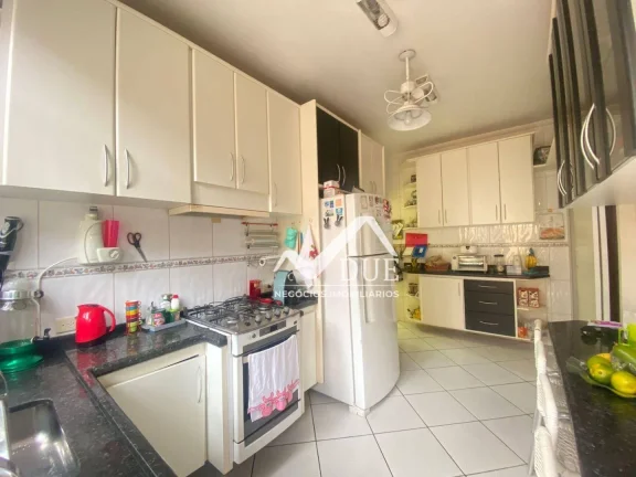 Imagem Casa com 3 dormitórios à venda, 150 m² por R$ 550.000,00 - Vila Valença - São Vicente/SP