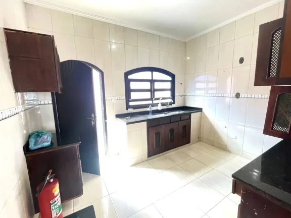 Imagem Linda casa térrea no Jardim Sinhô Rollo para locação