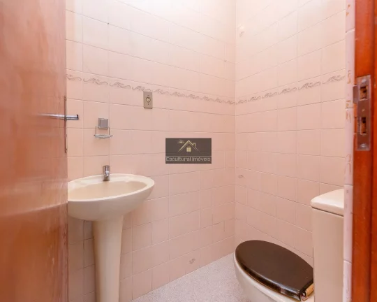 Imagem SOBRADO CONDOMÍNIO FECHADO ALTO DA BOA VISTA 90,00 M 2 DORMITÓRIOS SALA PARA 3 AMBIENTES ÁREA DE SERVIÇO EDÍCULA CHURRASQUEIRA 2 VAGAS DE GARAGEM