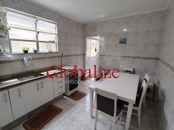 Imagem LINDO APARTAMENTO DE 2 DORMITÓRIOS COM DEPENDÊNCIA COMPLETA DE EMPREGADA E GARAGEM FECHADA NO BAIRRO DO ESTUÁRIO EM SANTOS (SP) POR R$.480.000,00.