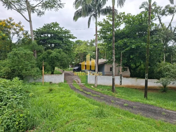 Imagem Descubra o encanto de viver em harmonia com a natureza nesta chácara de 2,57 ha (25.686 m²) na Ser...