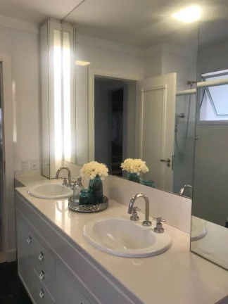 Foto do imóvel: EXCELENTE CASA PARA LOCAÇÃO DE TEMPORADA EM JURERE INTERNACIONAL