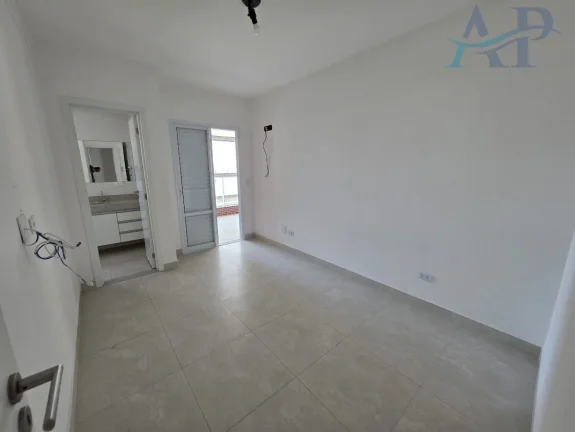 Imagem Apartamento no Canto o Forte em Praia Grande com 3 Quartos
