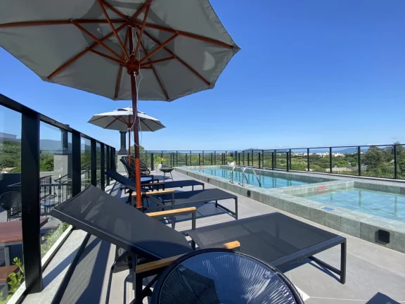 Imagem Apartamento para Venda em Florianópolis / SC no bairro Cachoeira do Bom Jesus