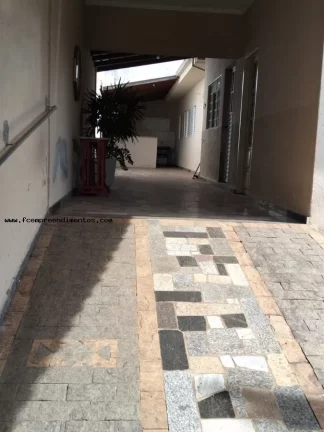 Imagem Casa para Venda em Limeira, Jardim Residencial Roseira, 2 dormitórios, 1 banheiro, 2 vagas