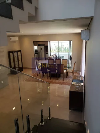 Imagem Casa Espetacular à Venda no Residencial Alto do Castelo I R 1404