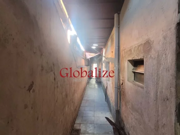 Imagem Oportunidade de casa para reforma com 4 dormitórios na vila São Jorge em Santos por $215.000,00