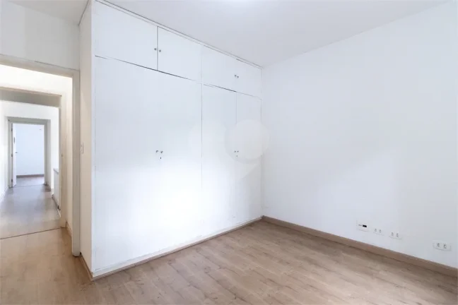Imagem Sobrado à venda com 3 quartos, sendo 1 suíte, em Real Parque, São Paulo - SP
