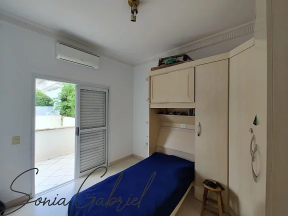 Imagem Casa no Condomínio Millenium, no bairro Jardim Recanto, com 3 Quartos, 336 m² por R$ 1.950.000, 00, em Valinhos, São Paulo.