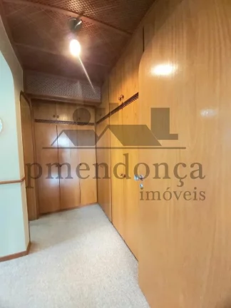 Imagem Apartamento na Rua Monte Alegre com 4 quartos (2 suítes) e 3 vagas, 266m²