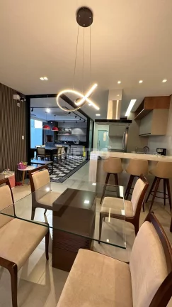 Imagem Casa, Condomínio Encontro das Águas, móveis planejados, sala de estar, jantar e