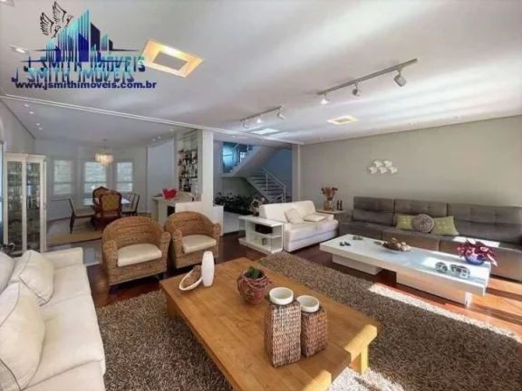 Imagem Linda casa no Miolo Granja. 5 suítes, piscina, gourmet, quadra tênis!