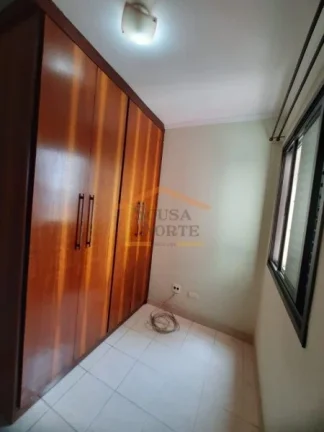 Imagem Apartamento 3 dormitórios, sendo 1 suíte, com armários, sala 2 ambientes, sacada com vista excele...