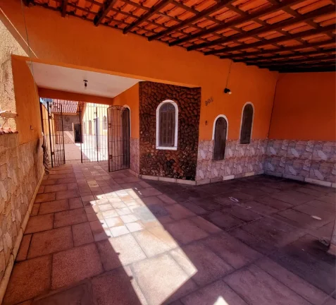 Imagem Casa para Venda em Itanhaém, Jardim Grandesp, 3 dormitórios, 2 suítes, 1 banheiro, 3 vagas