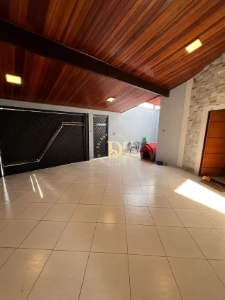 Imagem Casa - Villa Branca - Jacareí - 03 Dormitórios (01Suíte) - 150m²
