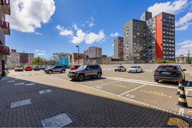 Imagem Studio à venda em Porto Alegre, Partenon, com 1 quarto, 27,89m²