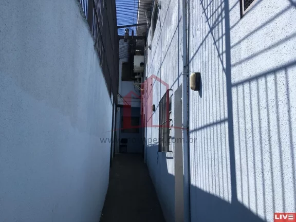 Imagem Galpão Comercial de 400m² para Venda ou Locação na Vila Bancária Munhoz, São Paulo-SP