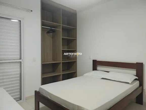 Imagem Espaçoso apartamento a poucos metros da praia das Toninhas