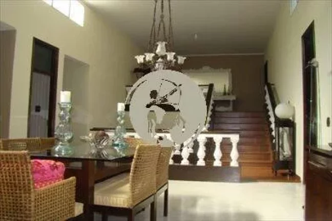 Imagem MANSÃO EM SANTOS NO CONDOMINIO FECHADO MORRO SANTA TEREZINHA