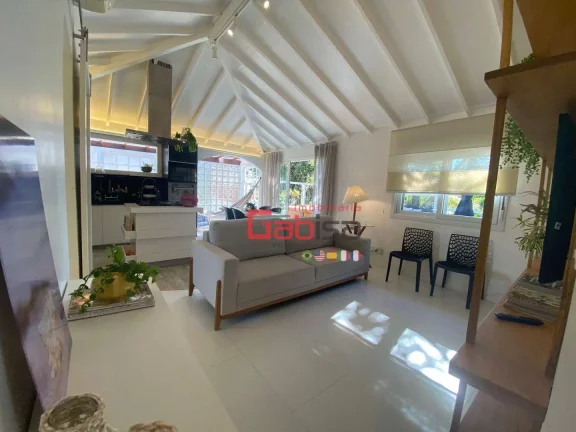Imagem Casa com 2 dormitórios à venda, 120 m² por R$ 1.500.000,00 - Ferradura - Armação dos Búzios/RJ