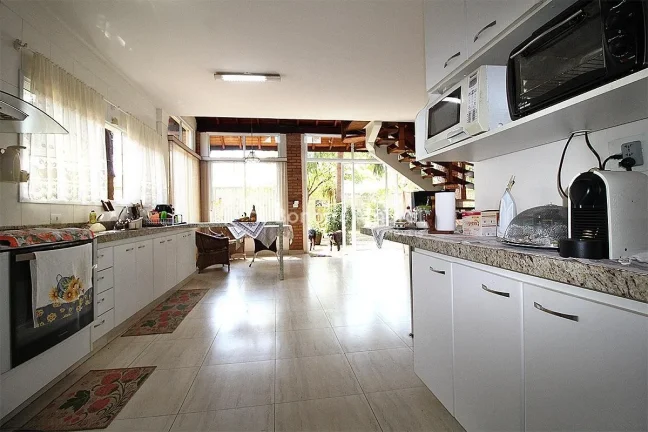 Imagem Casa em Chácara para Venda no Bairro Morumbi em Paulínia/SP.(prox ao centro).

Local privilegiado ...