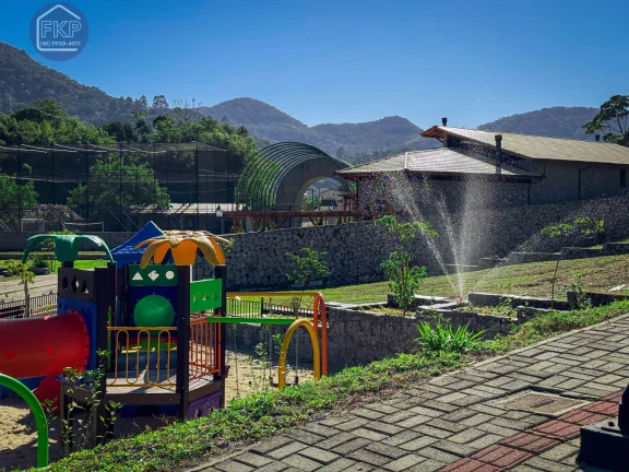 Imagem Terreno em Condomínio!