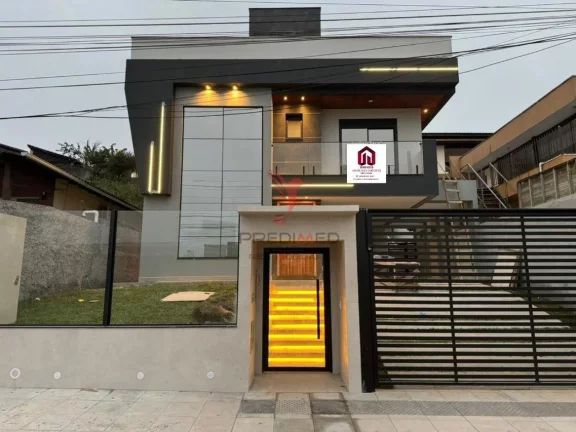 Imagem Casa à venda com 3 quartos sendo 3 suítes no Estreito/ Florianópolis, SC - Brasil