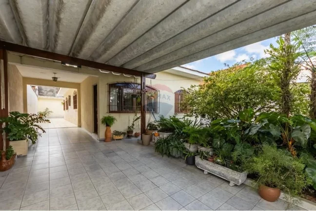 Imagem Casa Térrea 300m² 3 Dormitórios 5 Vagas com jardim e Área Gourmet Edícula