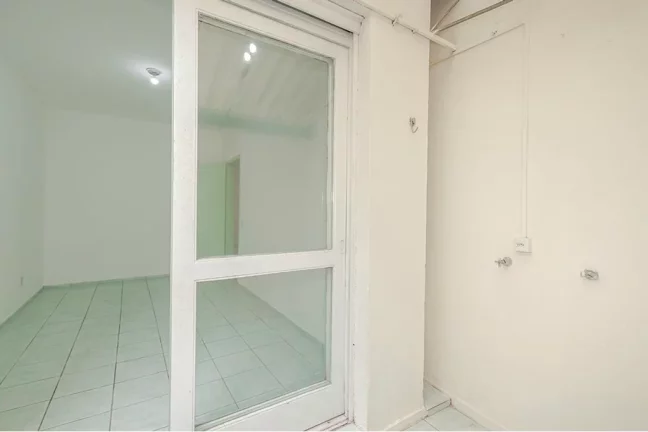 Imagem Apartamento à venda em Porto Alegre, Menino Deus, com 1 quarto, 46,29m2