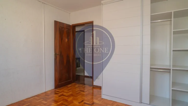 Imagem Apartamento de luxo na Vila Mariana: 4 quartos, 1 suíte, 2 salas e 2 vagas de garagem - São Paulo-SP.