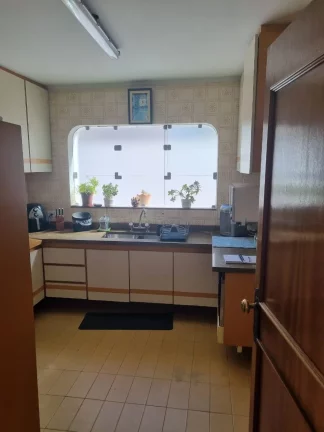 Imagem VENDO BELISSÍMA CASA DE DOIS PAVIMENTOS NO BAIRRO IPIRANGA - SP!
