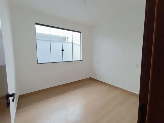 Imagem Casa de 113 m2 com 3 Quartos e Área Gourmet no Residencial Imperial