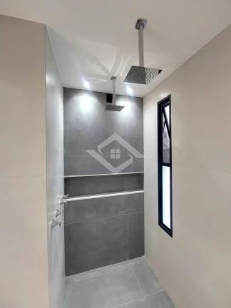 Imagem Casa de 3 suites, área gourmet e piscina, 251 m². Grand Park - Campo Grande