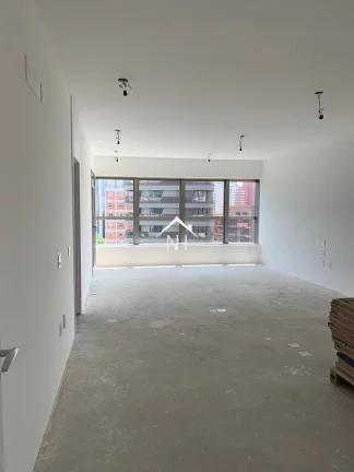 Imagem Apartamento alto luxo com 4 suítes na vila olímpia com 5 vagas, quadra de tênis, piscina aquecida, um Resort de Luxo em plena metrópole