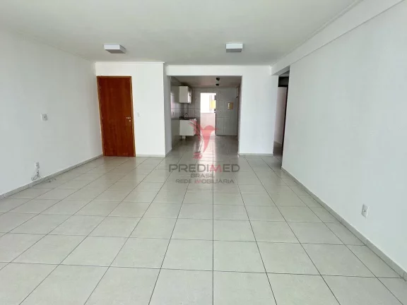 Imagem Vende-se apartamento no bairro de Tambaú, andar alto, super ventilado