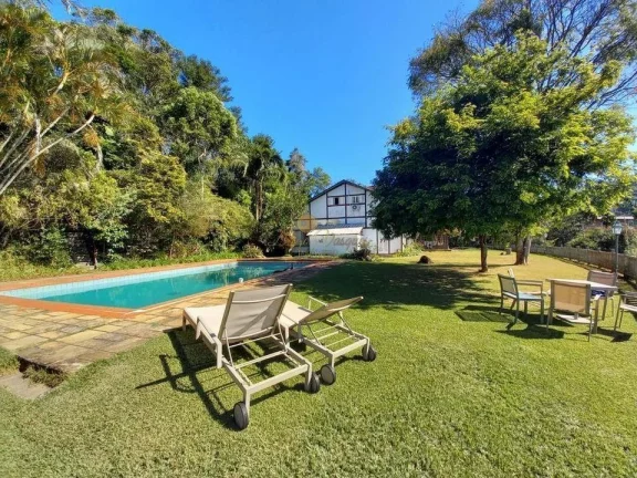 Imagem Casa para Venda em Teresópolis / RJ no bairro Golfe